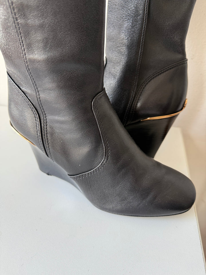 Tory Burch Black Leather Eedge Hendin Boots Size 9