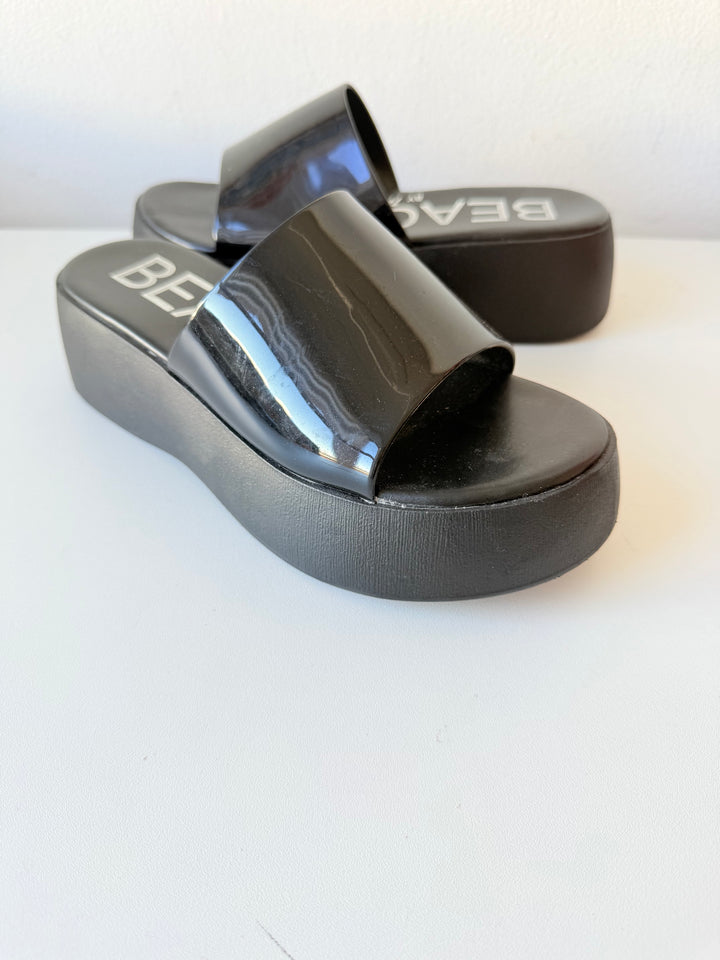 Beach By Matisse Black Platform Slides Size 6 Women’s
