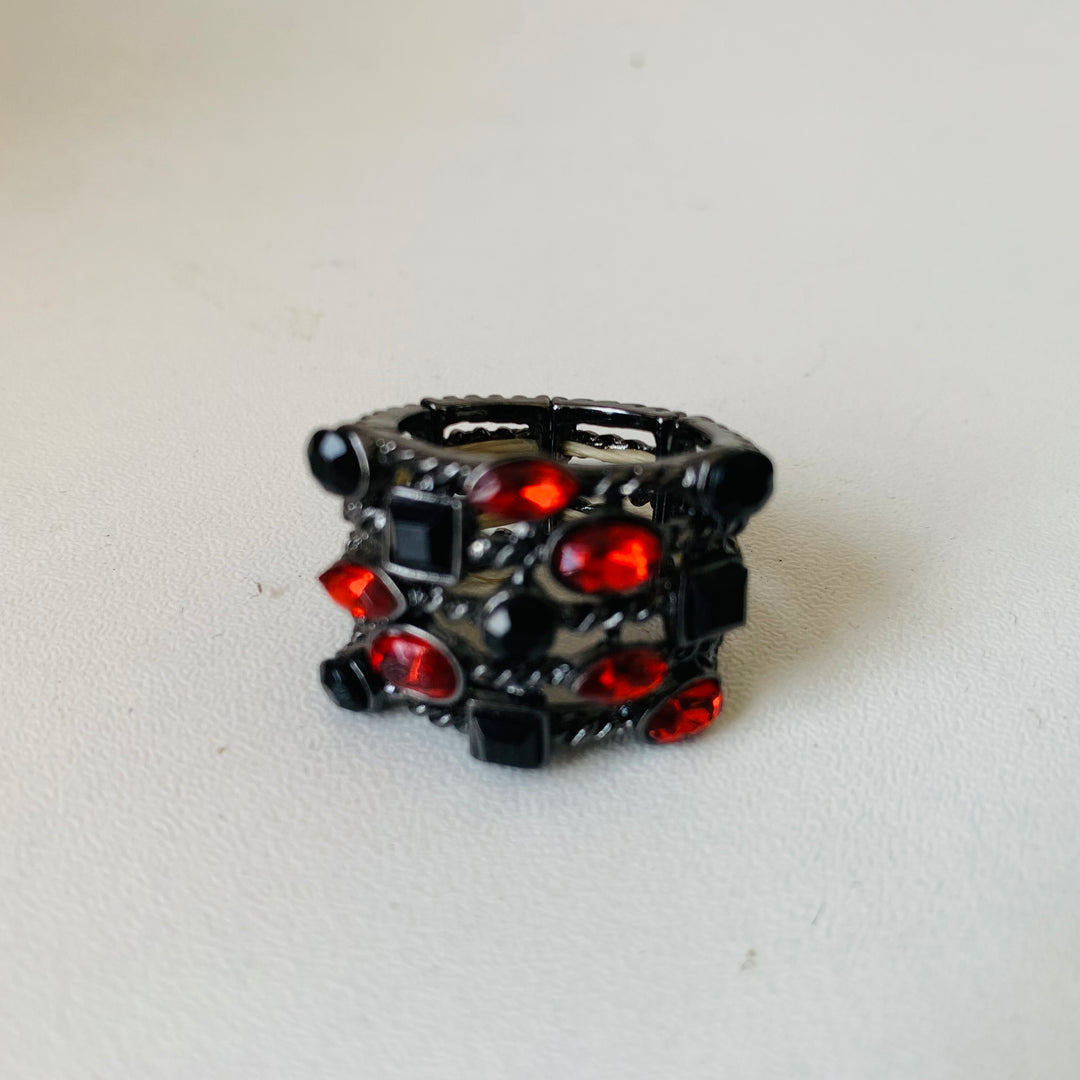Red and Black Rhinestone Stretch Ring In Platinum Tone