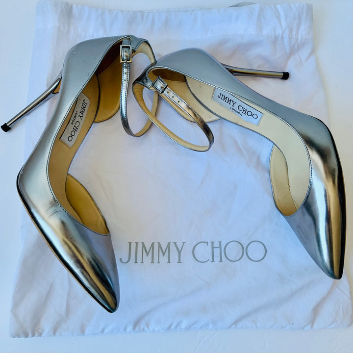 Jimmy Choo Lucy 100 Women’s Silver Metallic Leather D’Orsay Pointy Toe Ankle Strap Pumps Size 40