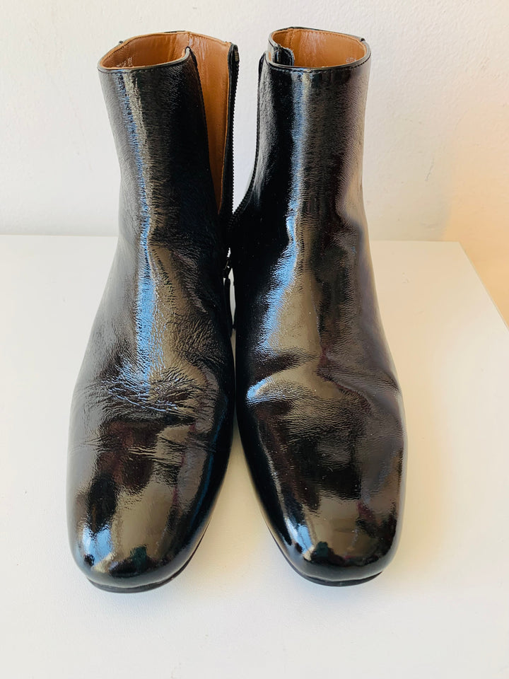 Aquatalia Ulyssa Black Patent Leather Boots Size 8