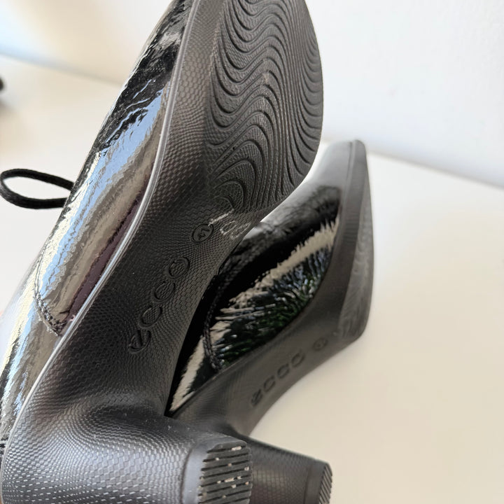 Ecco Black Patent Lace Up Heeled Boots Size 10