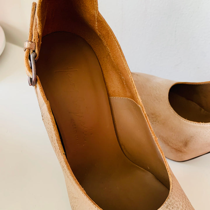 Henry Beguelin Distressed Dune Reema Leather Pump Size 37.5