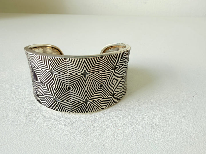 Dominique Dinouart Textured Geometric Pattern Sterling 925 Cuff DDD Mexico Vintage
