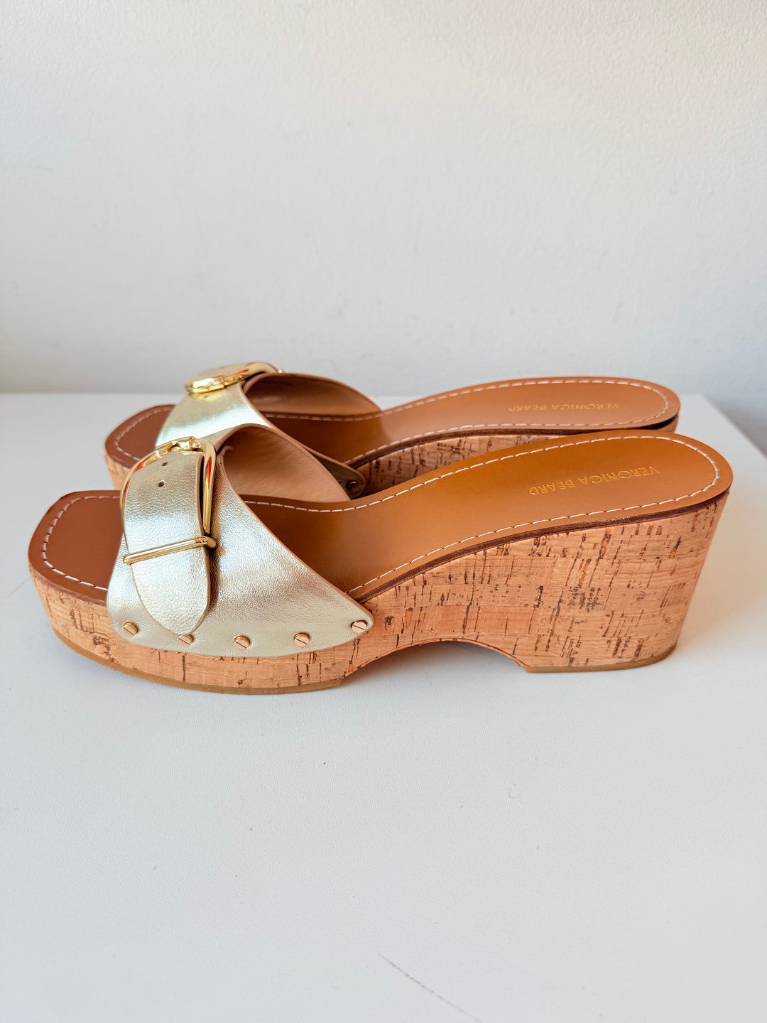 Veronica Beard Gold Mettalic Dallas Platform Slides Size 10
