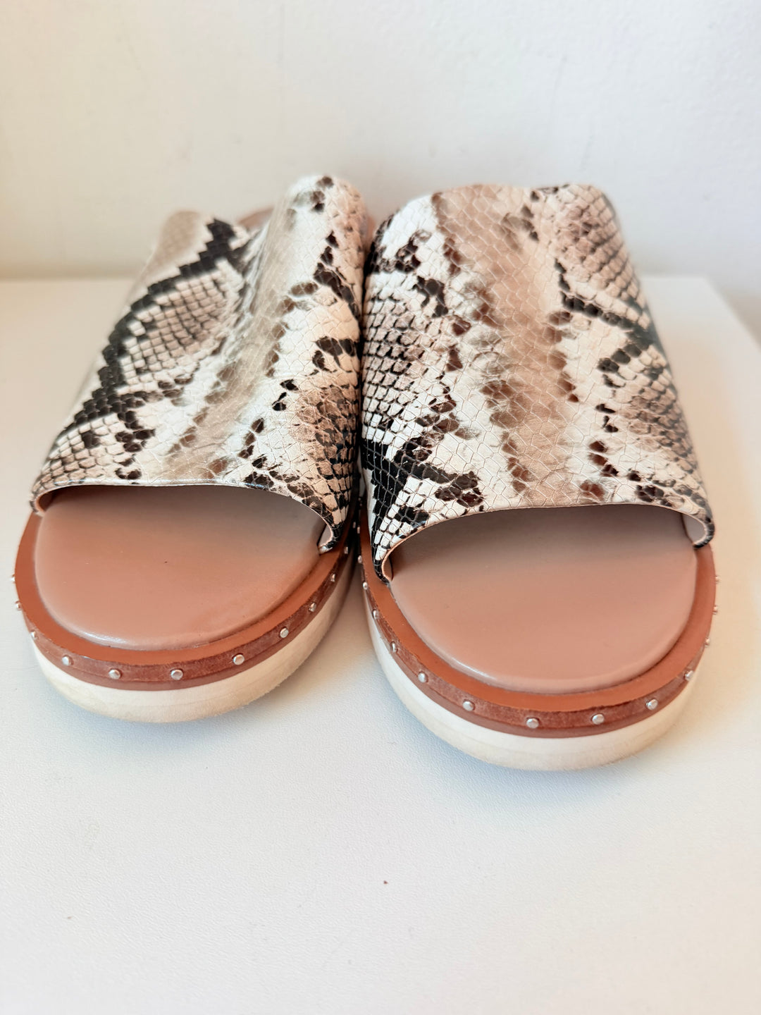Vince Camuto Women’s Meralda Wedge Slide Sandals Sise 8