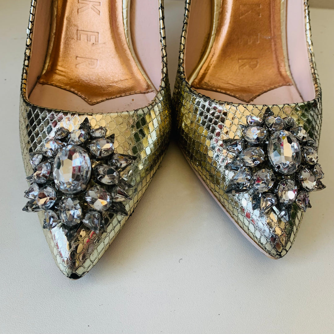 Ted Baker Elannam Crystal Embellished Pump In Gold Metallic Snakeskin Size 7.5