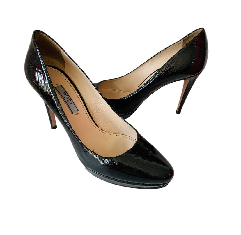 【関税&送料込】Prada Black Leather Pumps Black Leather pumps | PRADA