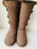 UGG Women’s Bailey Button Triplet Classic Tall Boots In Chestnut Size 9