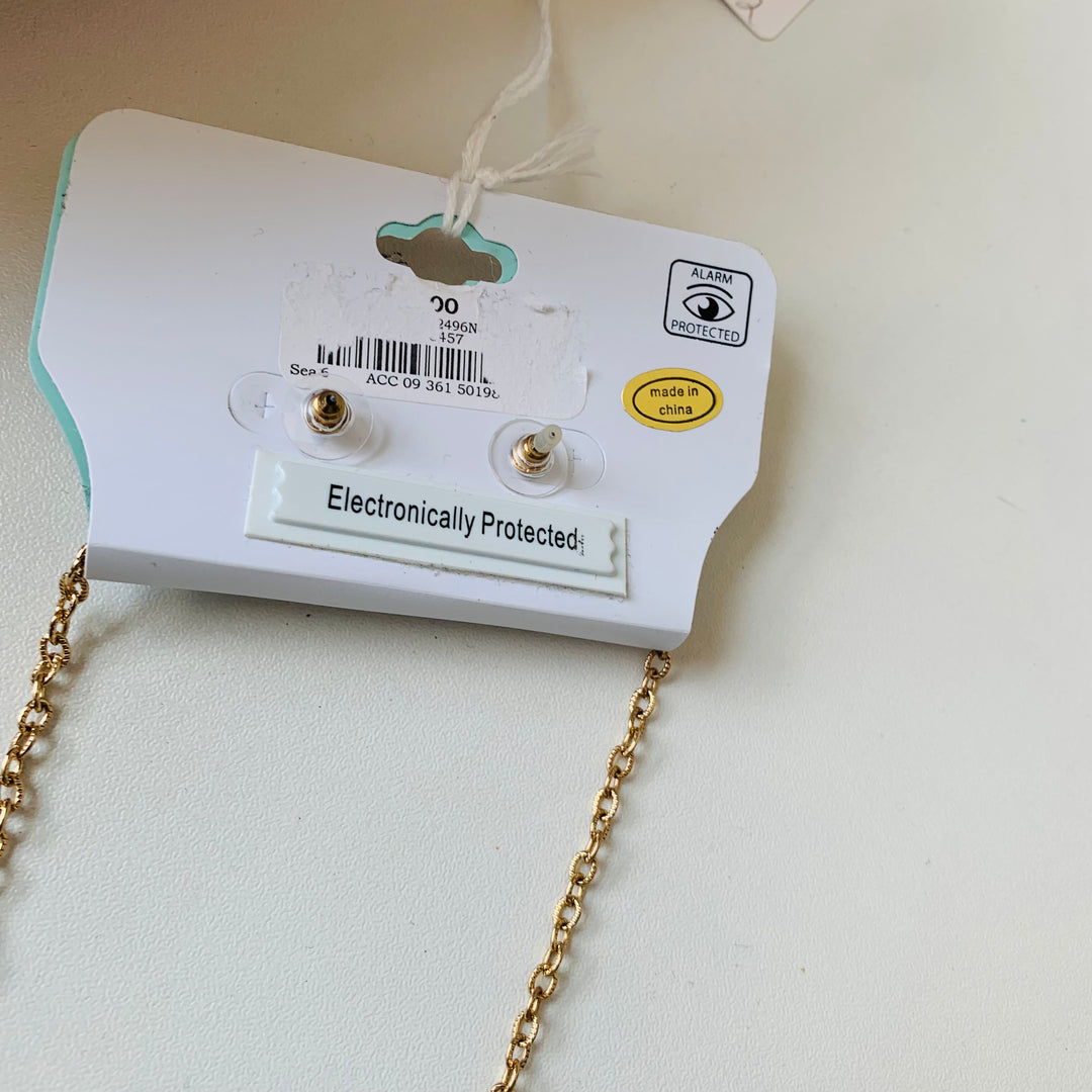 Signature NYC Necklace & Pierced Earring Set NWT in Yellow