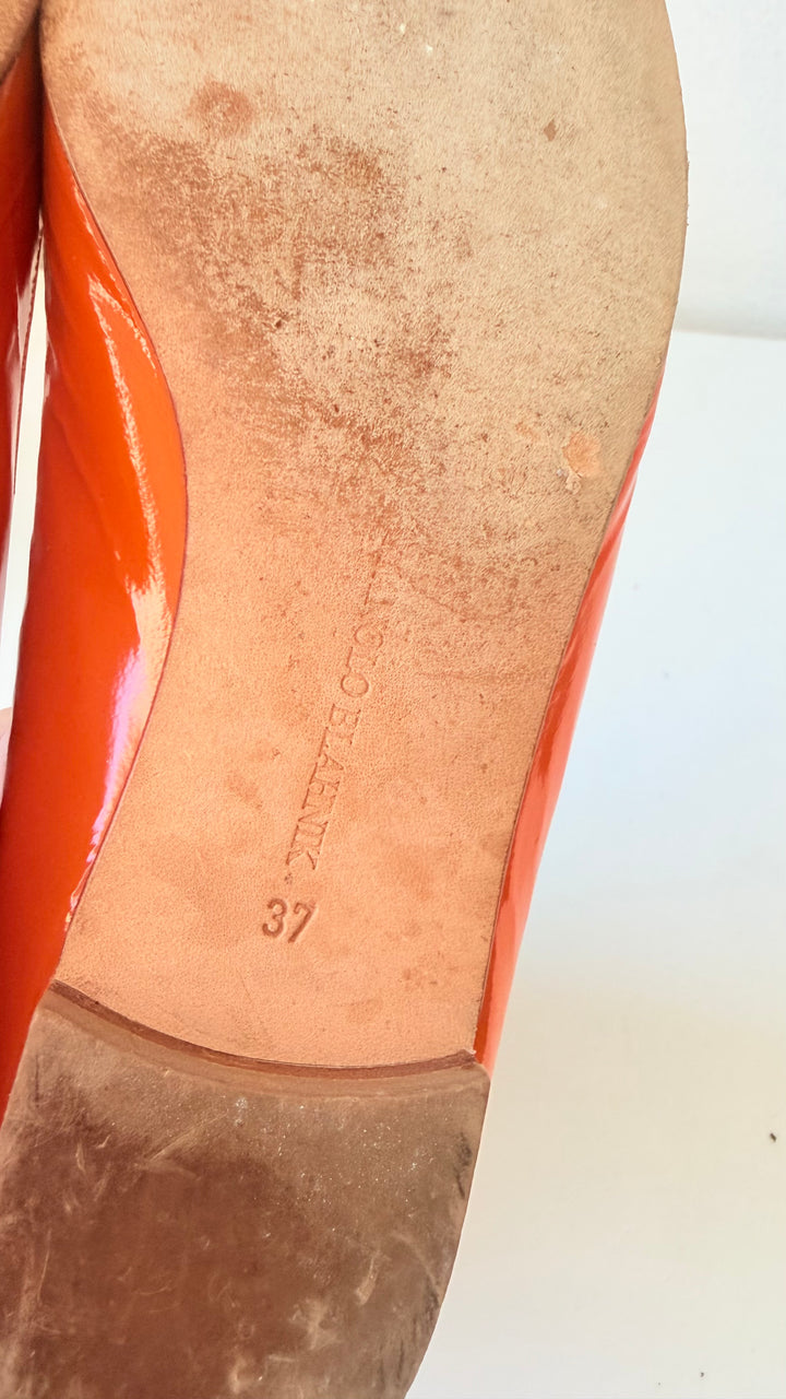 Manolo Blahnik Tere Patent Orange Flats Size 37