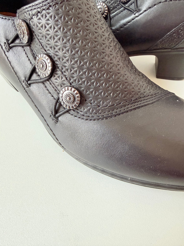 Cobb Hill By Rockport Kailyn Vamp Black Booties Women’s Size 9