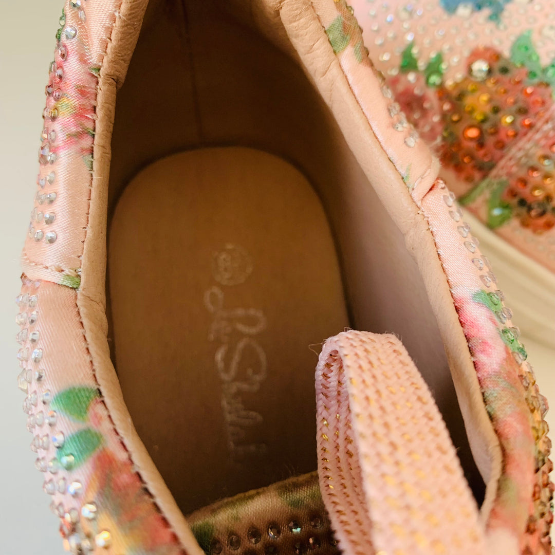 Le Shulah Floral Sparkle Sneakers Size 8.5