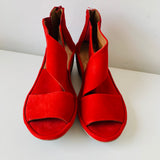 Clark’s Women’s Clarene Glamour Red Suede Wedge Sandal Size 6.5 NEW