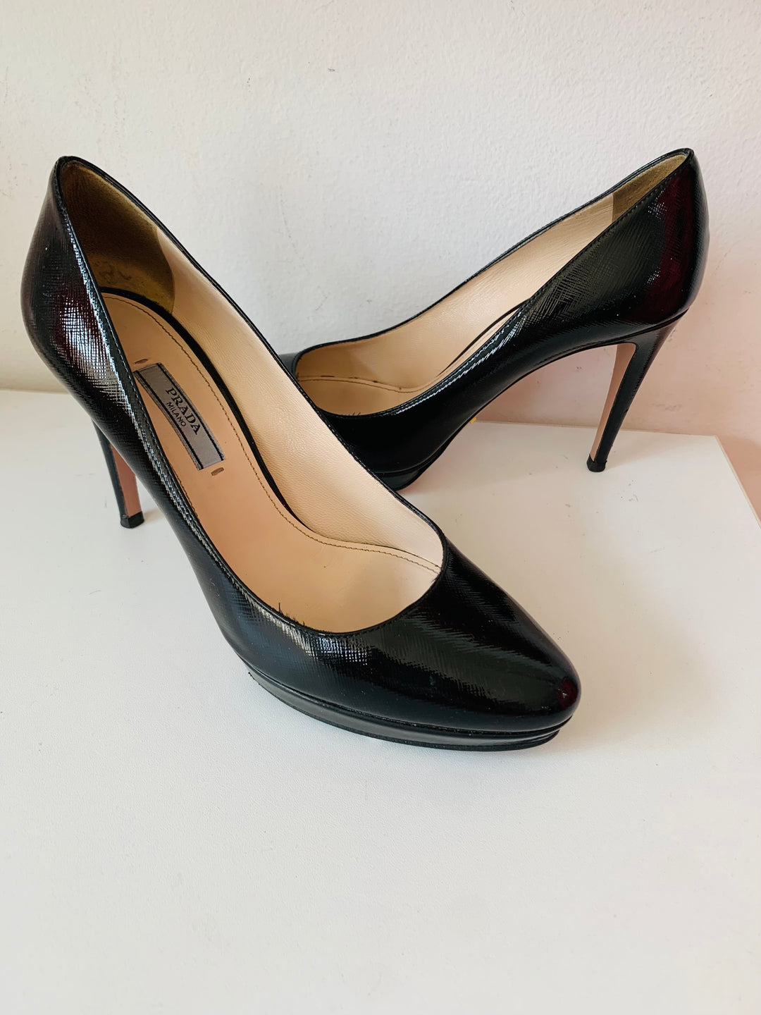Prada Black Leather Pumps Size 38