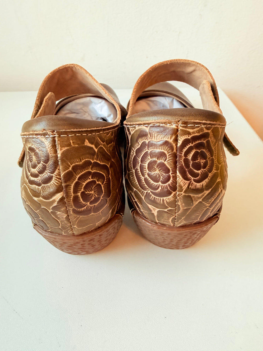 L’Artiste By Spring Step Gloss Pansy Embellised Floral Strap Mary Jane Shoes Size 41 In Olive