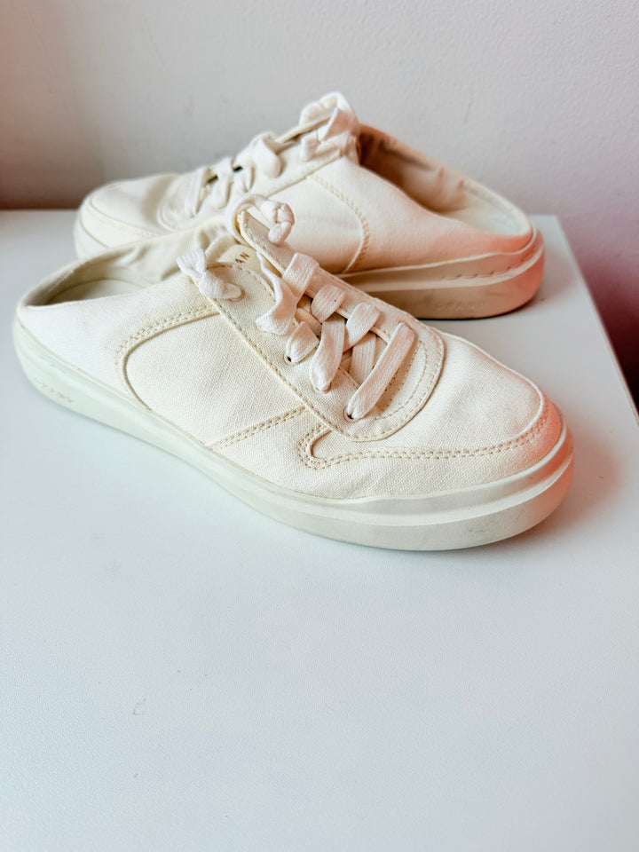 Cole Haan Grand Pro Series Rally Canvas Mule Sneakers in Cream Size 8 Women’s