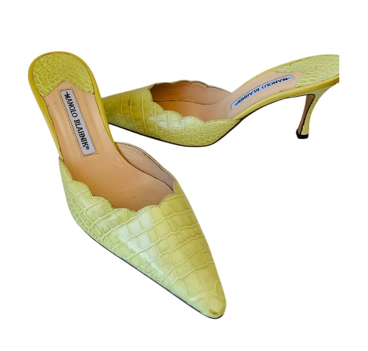 Manolo Blahnik Lime Green Textured Mules Size 38.5