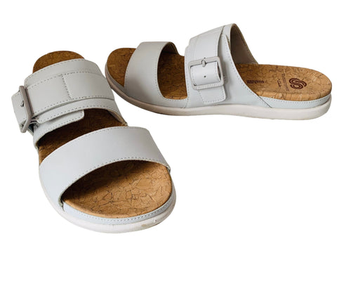 Cloudsteppers By Clark’s Step June Tide White Sandal/Slides Size 7.5 Women’s