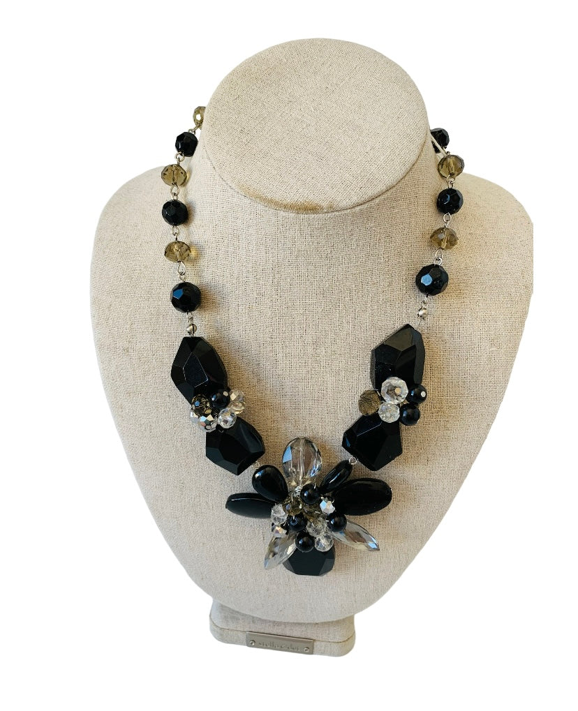 Handmade Facet Black and White Bead Statement Necklace – C&J