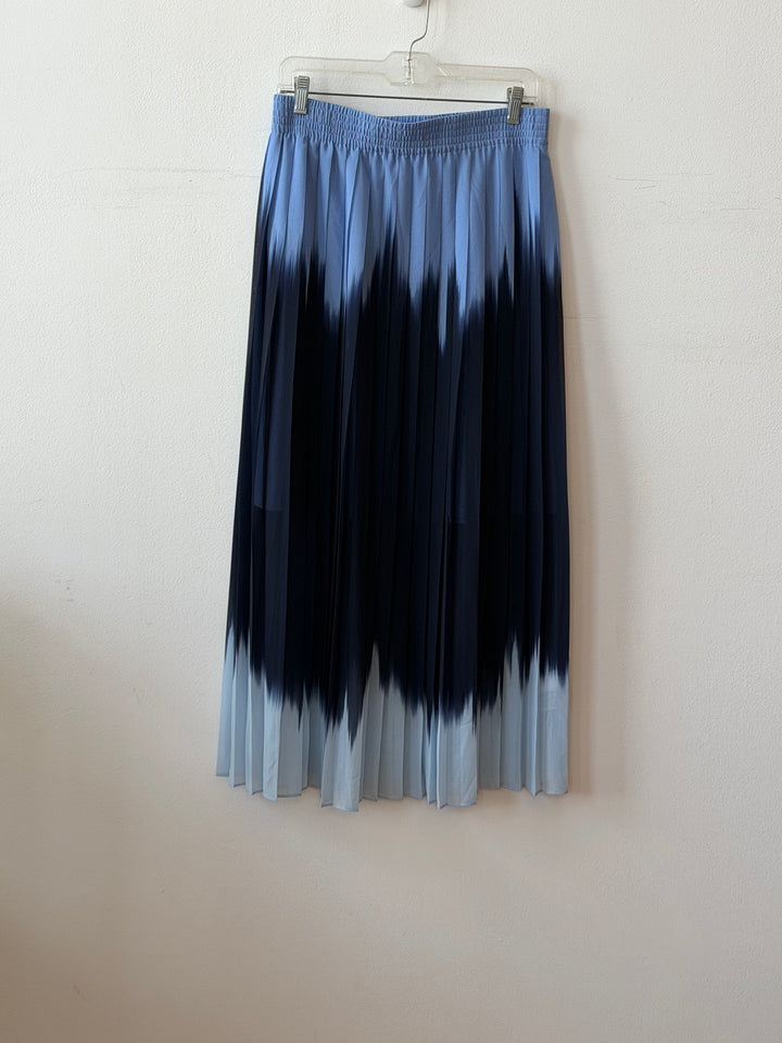 Banana Republic Ombré Blue Pleated Skirt Size M