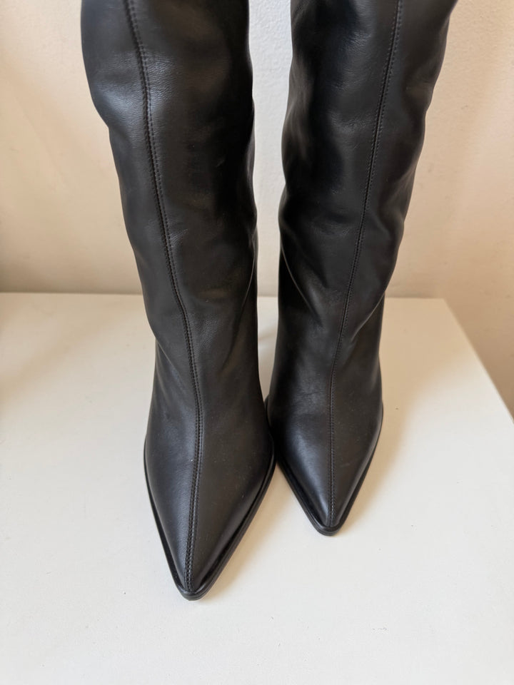 Tamara Mellon Black Leather Slouchy Boots Size 41 Like New