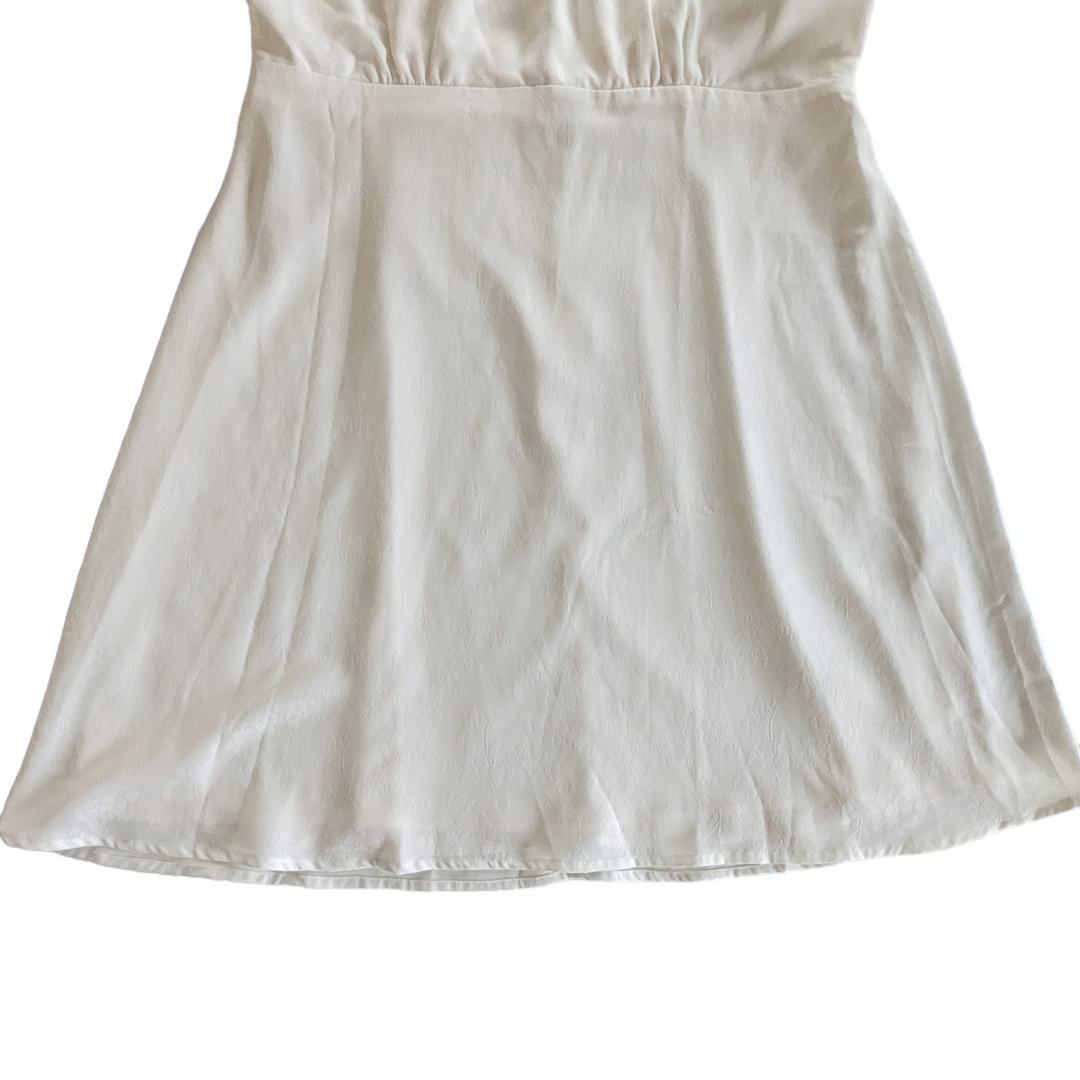 ModCloth Just A Little Lovin Babydoll Dress in Cream Size Medium