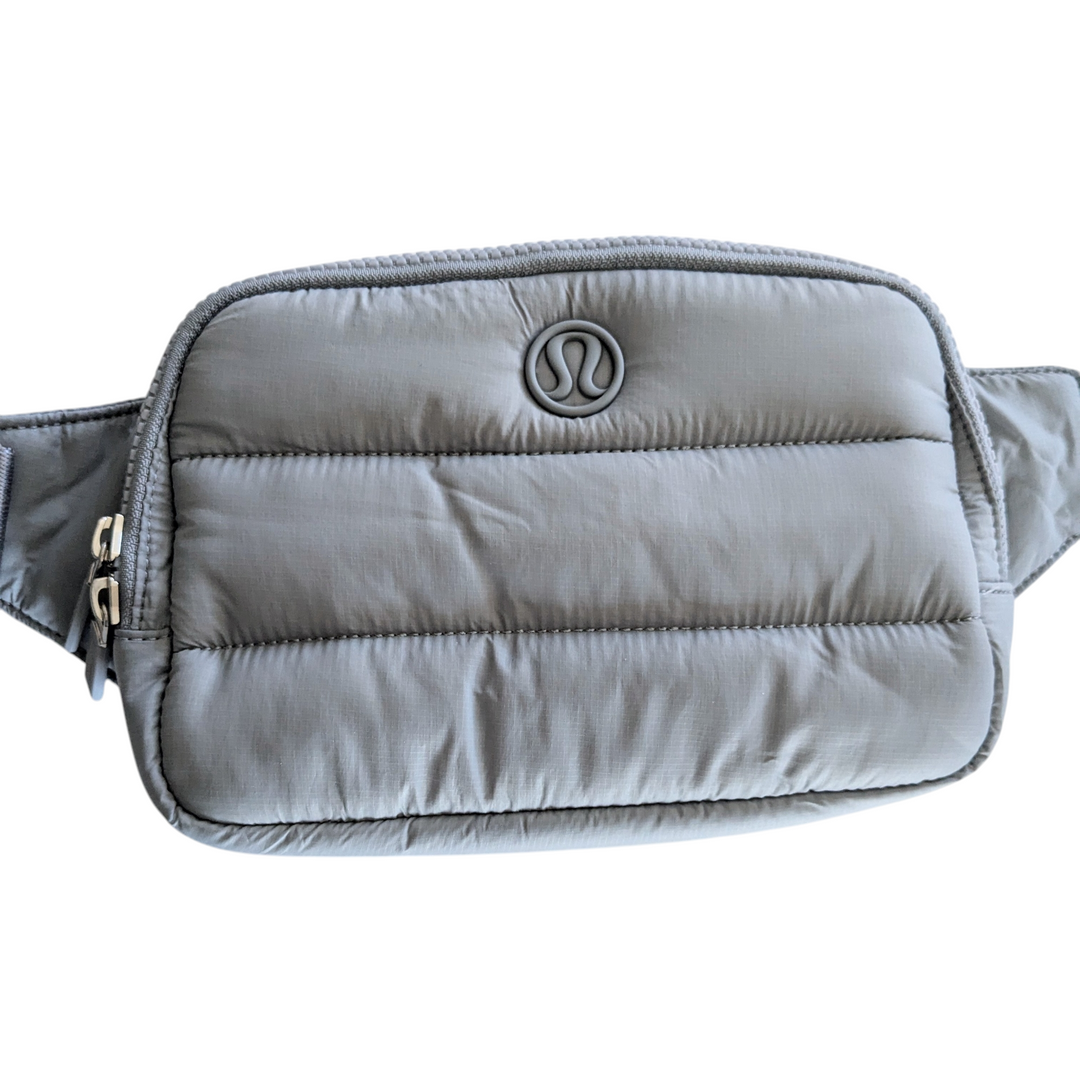 Lululemon Wonderpuff Everywhere Belt Bag