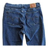Levi's Classic Straight Leg Jeans Size 6