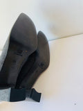 Joan & David Grey Textured Fabric Heels Size 6.5