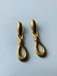 Vintage Gold Tone Drop Earrings