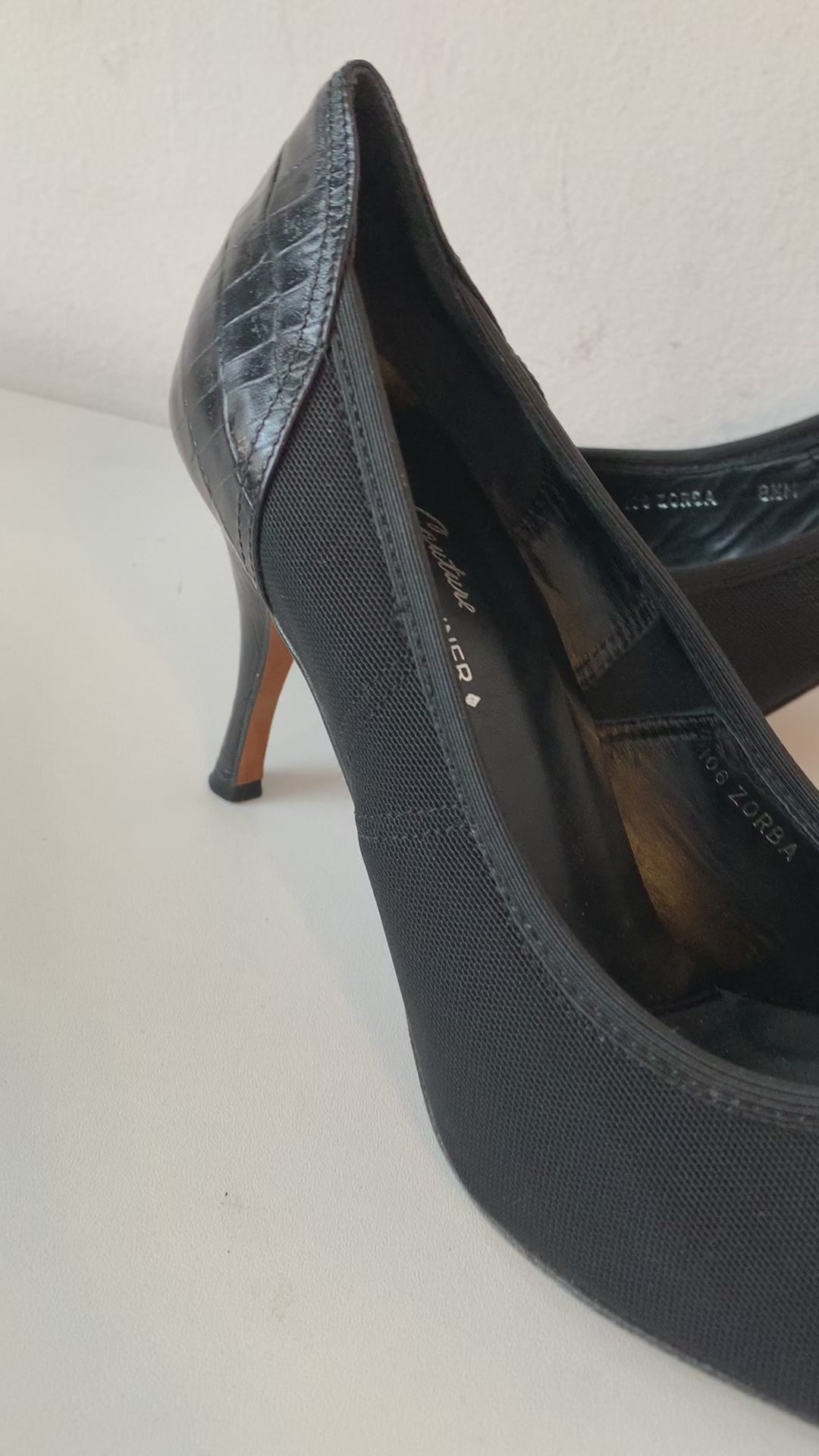 Donald J Pliner Couture Sand/Espresso Black Congo Mesh Elastic Prep Toe Pumps Size 8.5 Women’s