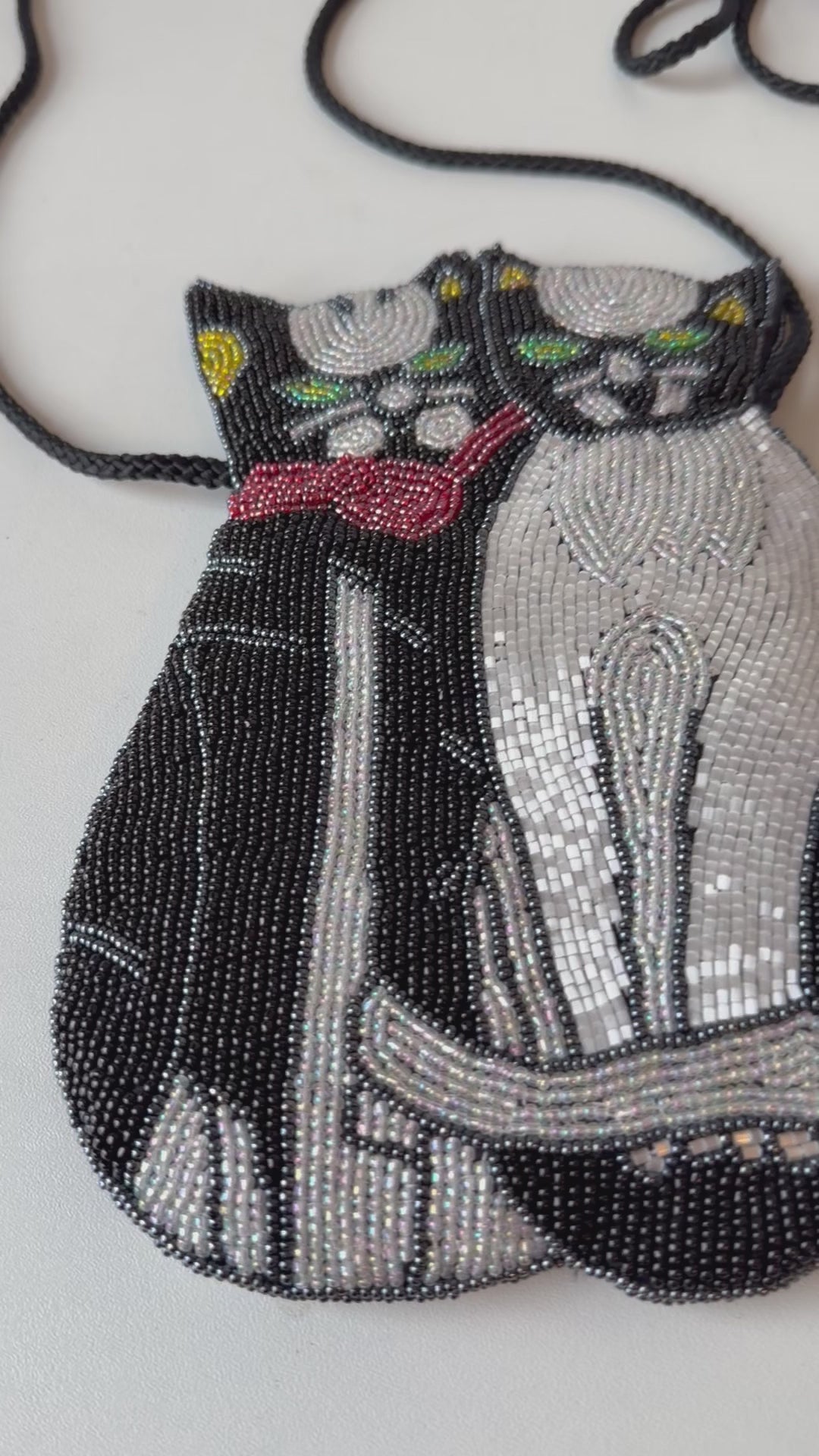 Vintage Lee Sands Hand Beaded Dual Cat Crossbody Handbag