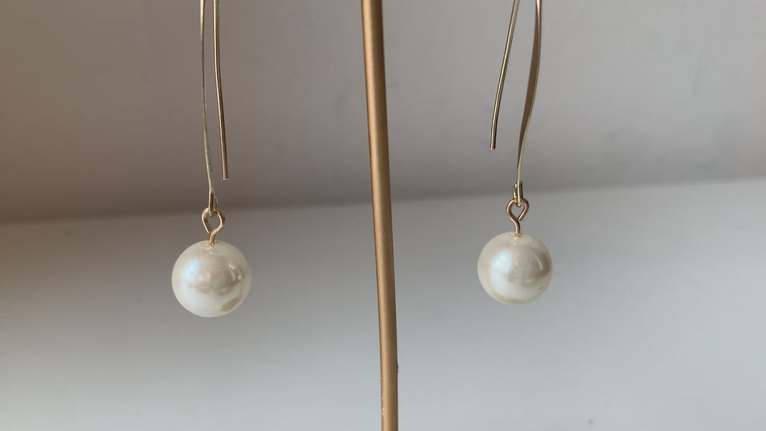 Faux Pearl Dropped Pierced Earrings