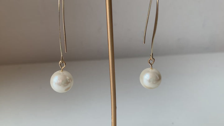Faux Pearl Dropped Pierced Earrings