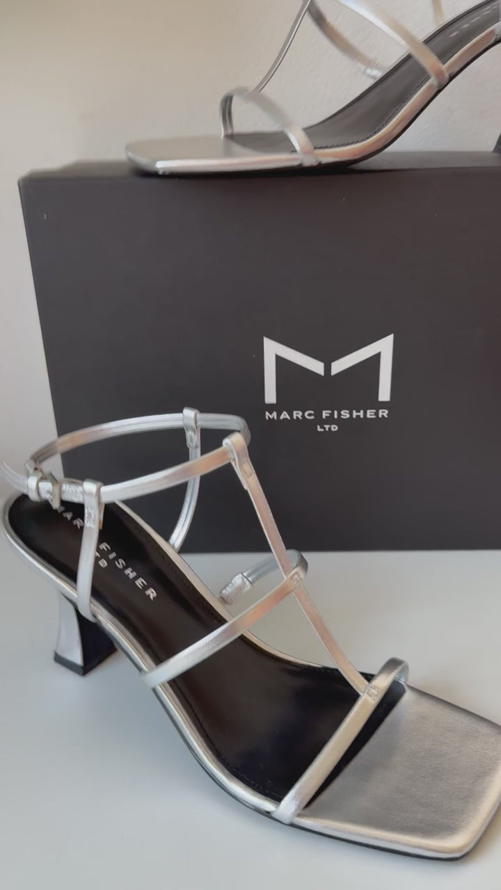 Marc Fisher Dennie Strappy Leather Dress Sandal In Metallic Silver Size 10 NIB