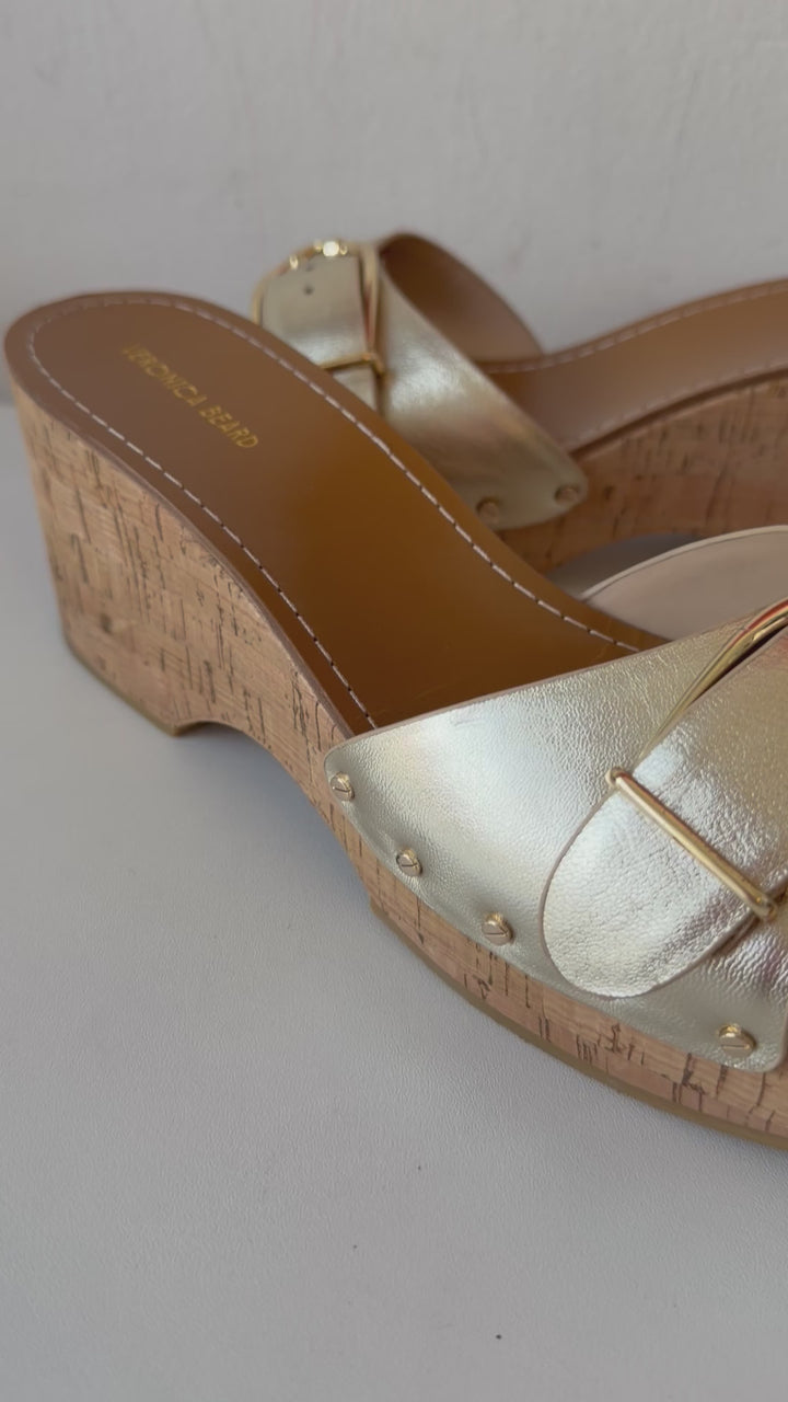 Veronica Beard Gold Mettalic Dallas Platform Slides Size 10