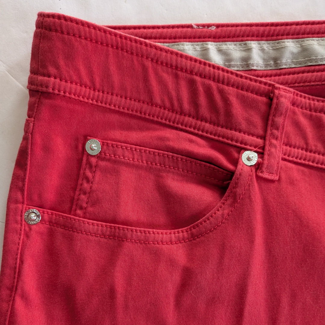 Armani Collezioni Red Jeans Size 31