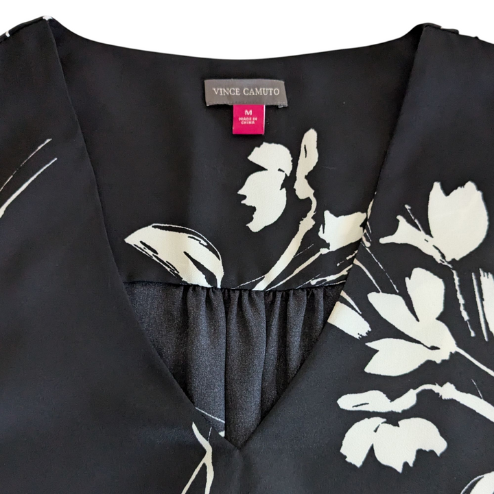 Vince Camuto Black & White Tunic Size Medium