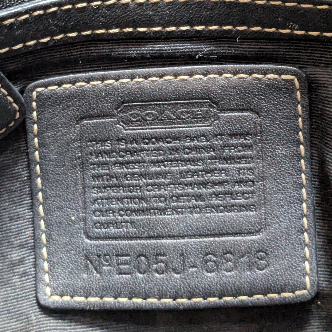 Coach Soho Signature Logo shoulder Bag 6818