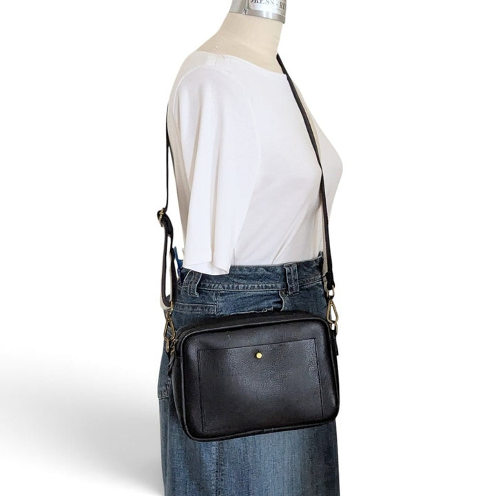 Madewell Large Transport Camera Crossbody Bag MA359
