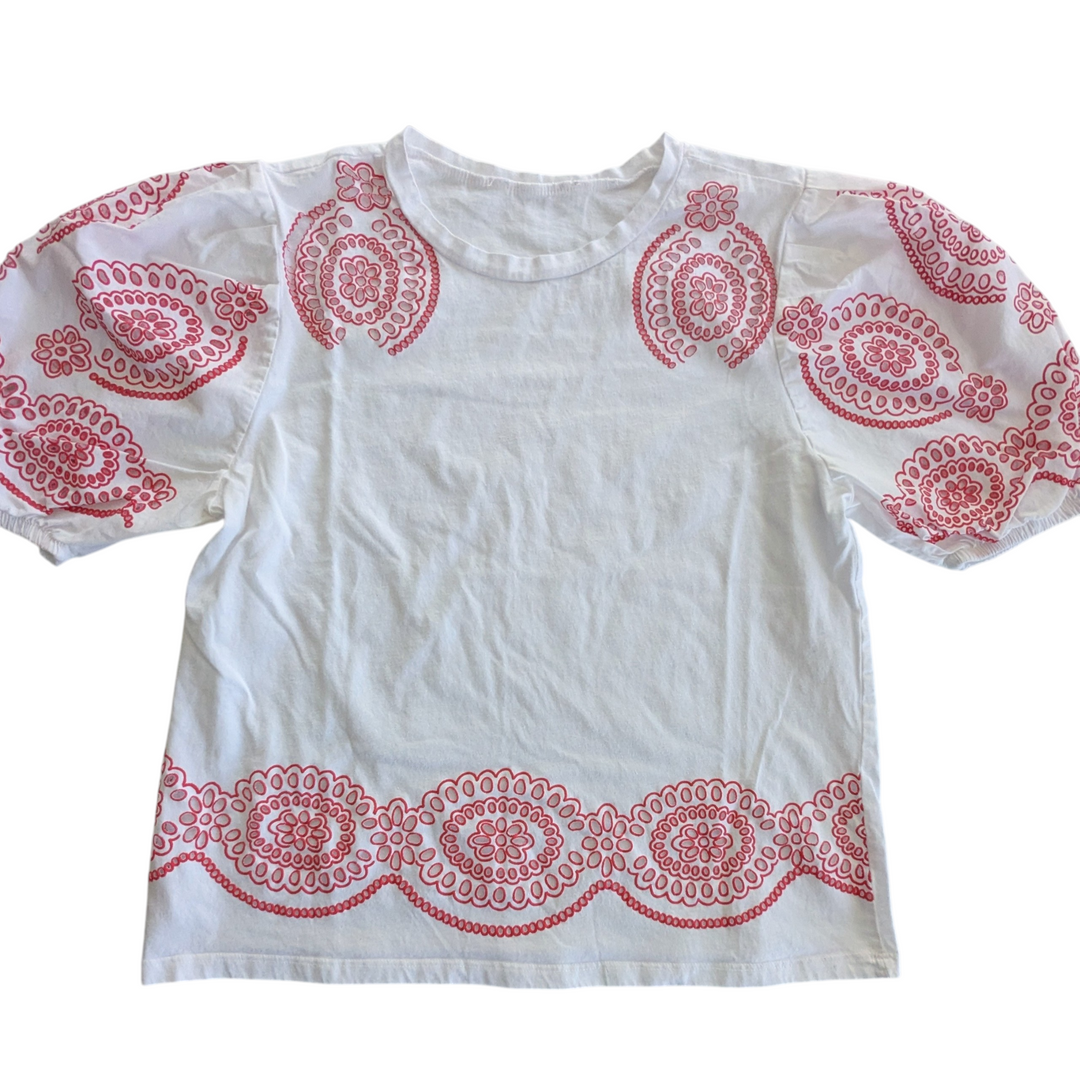 White Balloon Sleeve Tee with Red Eyelet Accents
