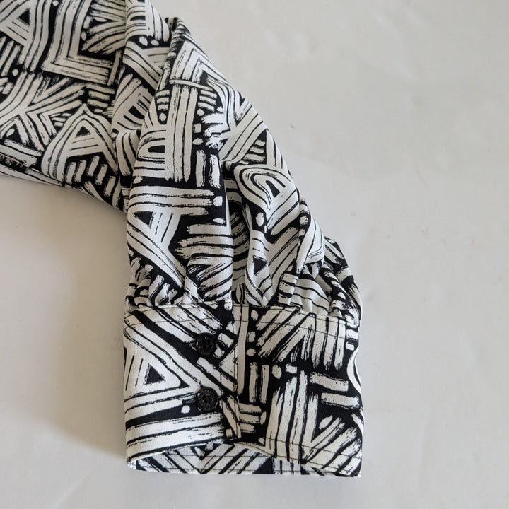 Karl Lagerfeld Paris Logo Print Shirt Size XL NWT
