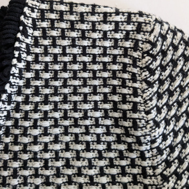 Tahari Tweed Open Blazer Size Large