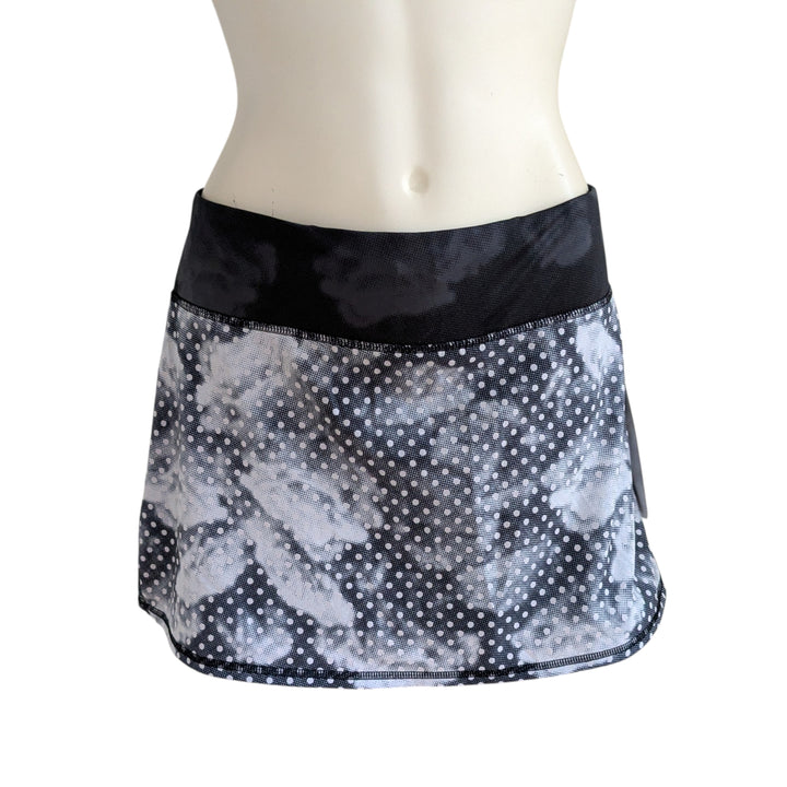 Lululemon Pace Setter Skirt in Dream Rose Print Size 8 NWT