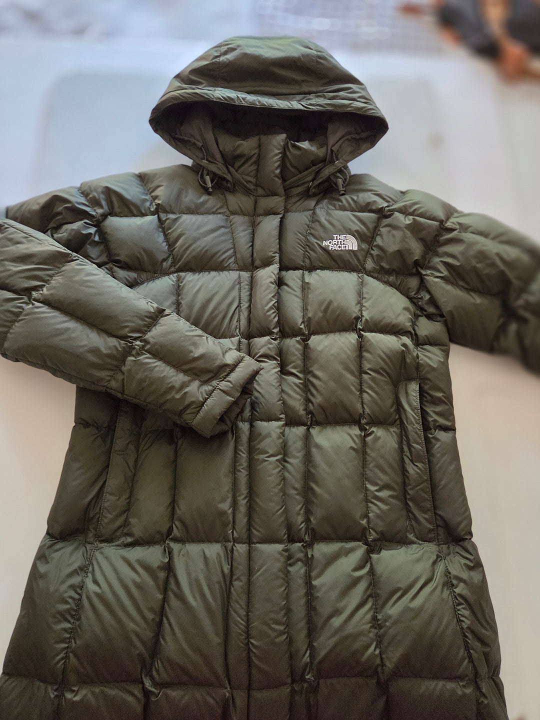 The North Face Midi Puffer Coat Size Medium