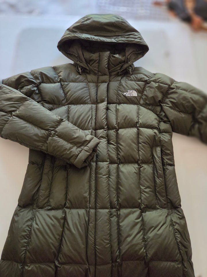 The North Face Midi Puffer Coat Size Medium