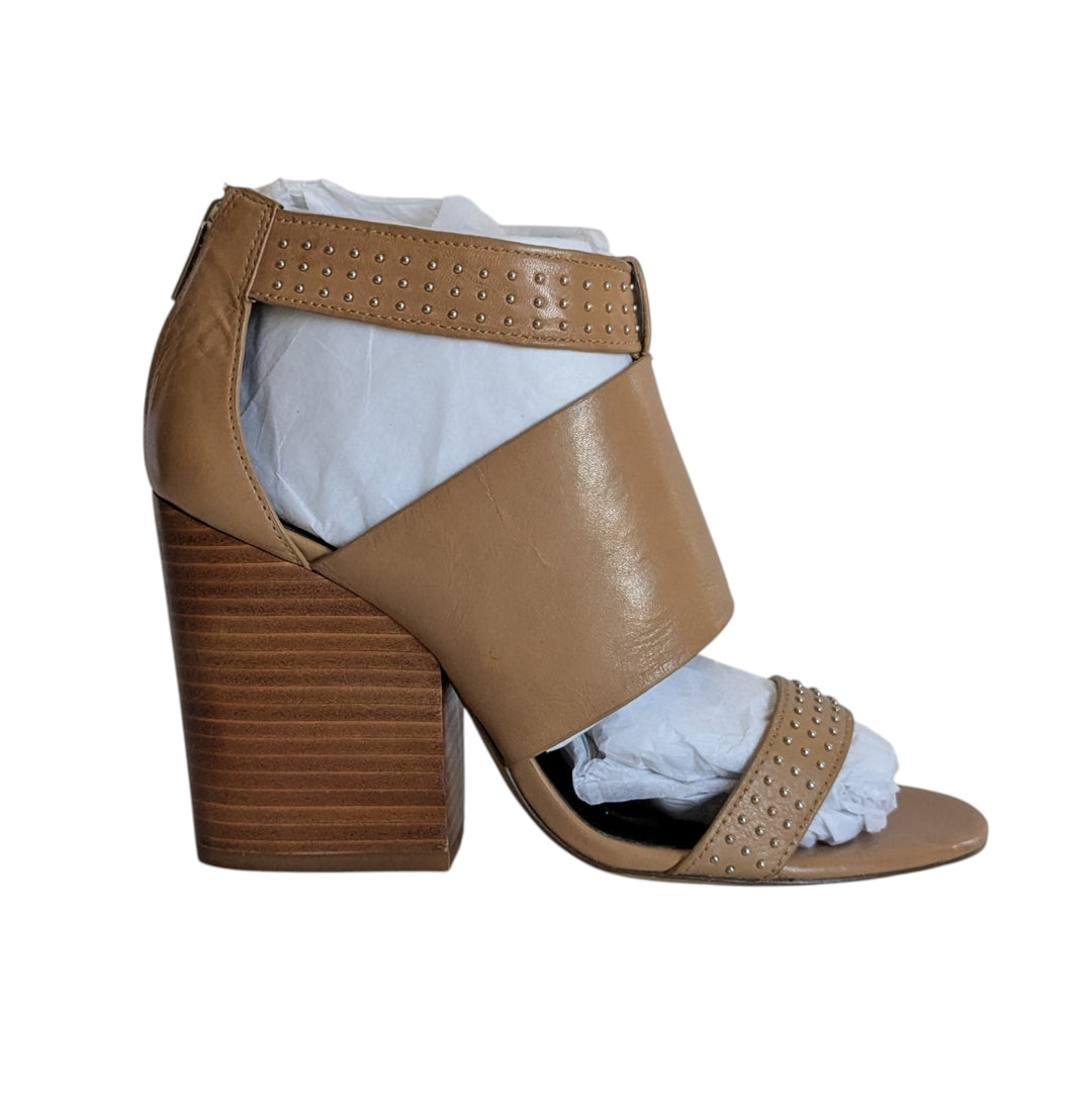 Coach Dessa Sandals Size 6.5