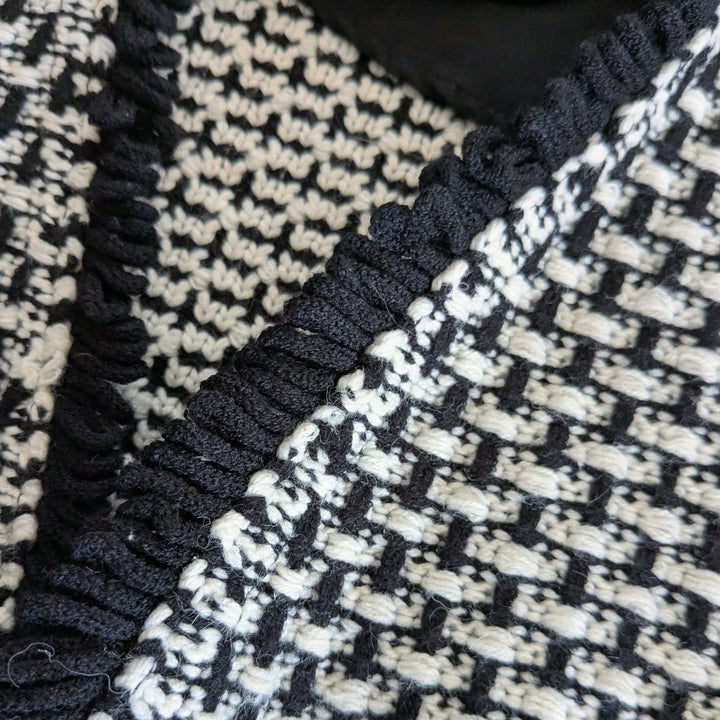 Tahari Tweed Open Blazer Size Large