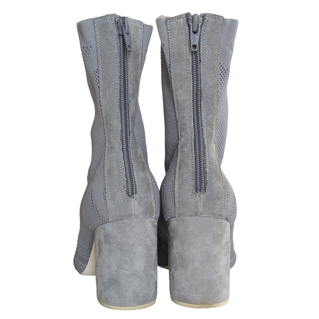Jeffrey Campbell Silver Sock Bottles Size 7